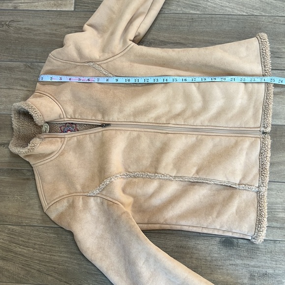 LL Bean Embroidered Faux Suede Sherpa Lined Zip Up Jacket Womens Medium Beige - Picture 7 of 8